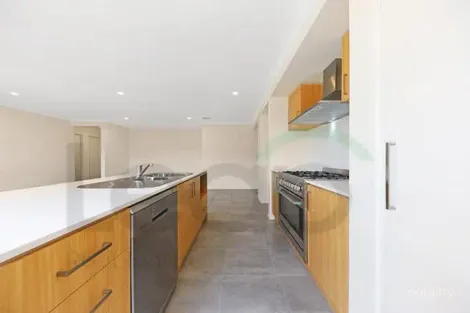 Property photo of 53 Princes Circuit Wallan VIC 3756