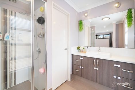 Property photo of 8 Melnik Street Caversham WA 6055