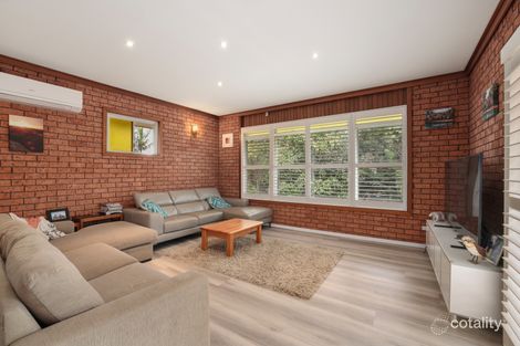 Property photo of 1 Lakeview Parade Warriewood NSW 2102