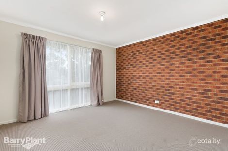 Property photo of 2/19 Doysal Avenue Ferntree Gully VIC 3156