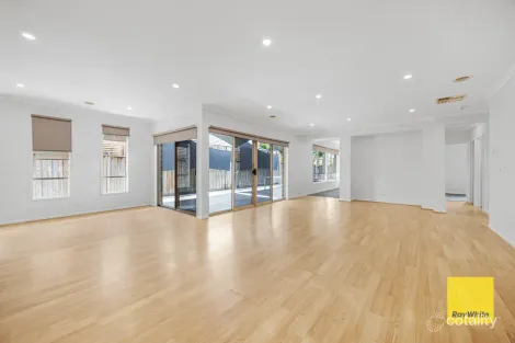 Property photo of 58 Middle Park Drive Point Cook VIC 3030