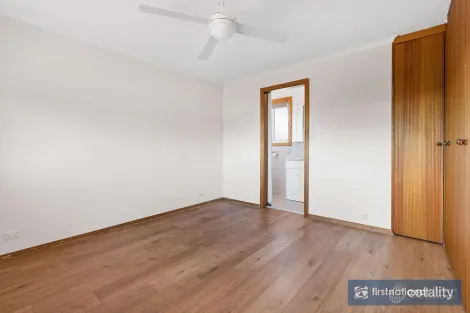 Property photo of 8 Jan Avenue Para Vista SA 5093