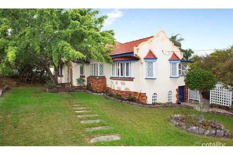 Property photo of 391 Cavendish Road Coorparoo QLD 4151