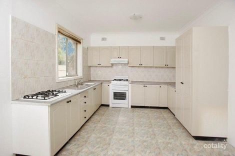 Property photo of 62 Hawkesbury Road Westmead NSW 2145