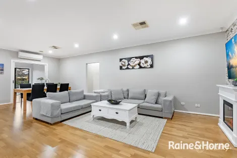 Property photo of 16 Corrigans Road Cranbourne East VIC 3977