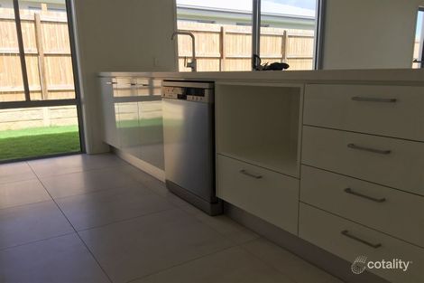 Property photo of 7 Ellabay Crescent Redland Bay QLD 4165