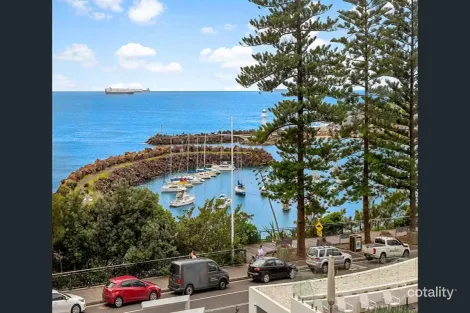 Property photo of 12/70 Cliff Road Wollongong NSW 2500