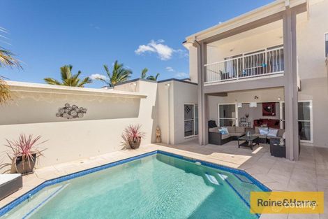 62 Azzurra Dr, Varsity Lakes, QLD 4227