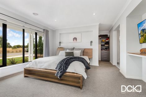 Property photo of 16 Hills Road Marong VIC 3515