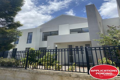 Property photo of 4/4 Ringwood Loop Wellard WA 6170