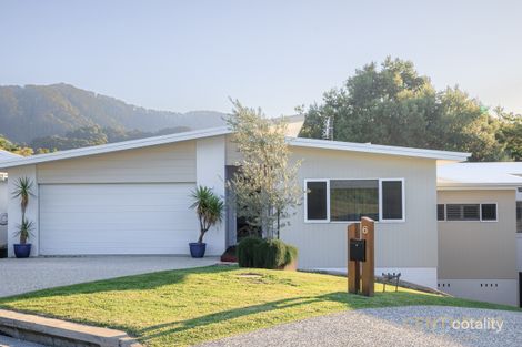 Property photo of 8 Knoll Place Coffs Harbour NSW 2450