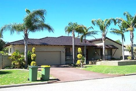 7 Cornwall Cl, Morley, WA 6062