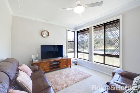 Property photo of 51 Floraville Road Belmont North NSW 2280