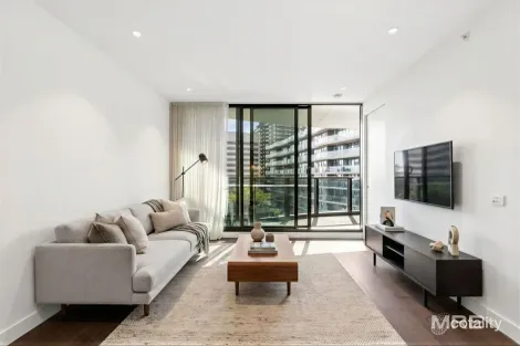 Property photo of 1606/8 Bowen Crescent Melbourne VIC 3004