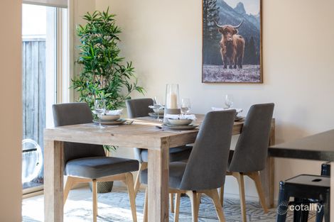 Property photo of 17/2 Coventry Drive Sandhurst VIC 3977