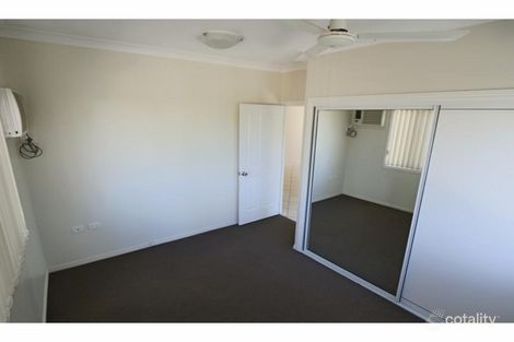 Property photo of 35 Dean Street Berserker QLD 4701