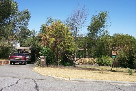 Property photo of 18 Wiggins Road Orelia WA 6167