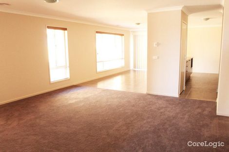 Property photo of 186 Sanctuary Lakes South Boulevard Point Cook VIC 3030