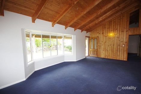 Property photo of 5 Banksiadale Close Elanora QLD 4221