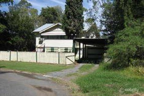 Property photo of 16 Dowling Street Park Avenue QLD 4701