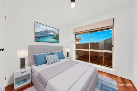 Property photo of 17A Buick Crescent Mill Park VIC 3082