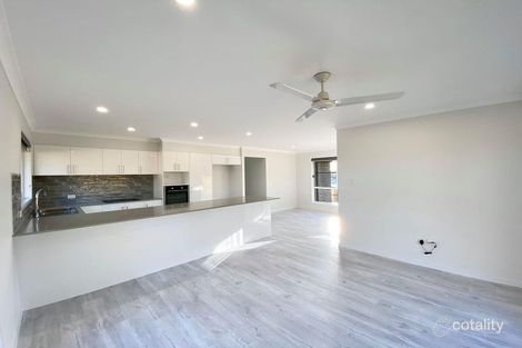 Property photo of 52 Heights Drive Gympie QLD 4570