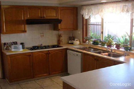 Property photo of 12 Faversham Crescent Chipping Norton NSW 2170