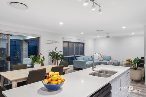 Property photo of 17 Kidman Circuit Thornlands QLD 4164