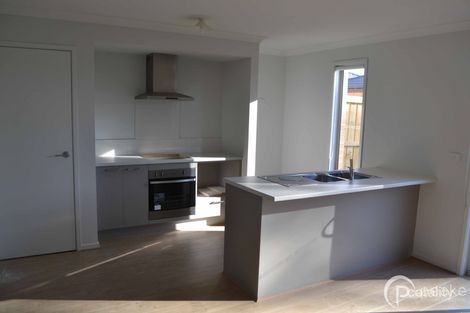 Property photo of 6 Honeybrook Lane Clyde VIC 3978