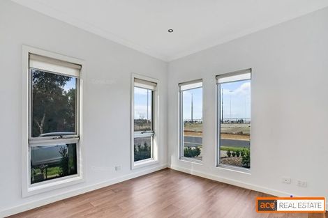 Property photo of 9 Freya Drive Williams Landing VIC 3027