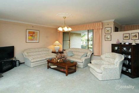 15 Kylie Rd, Roleystone, WA 6111