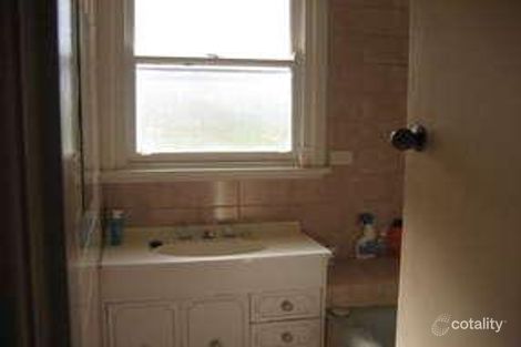 Property photo of 10 Allen Crescent Traralgon VIC 3844