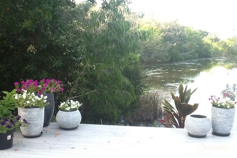 Property photo of 51 Admiral Drive Dolphin Heads QLD 4740