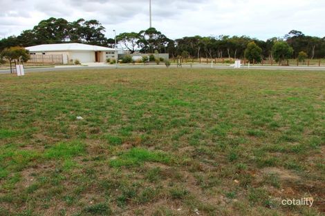 4 Blossom Rd, Cowes, VIC 3922