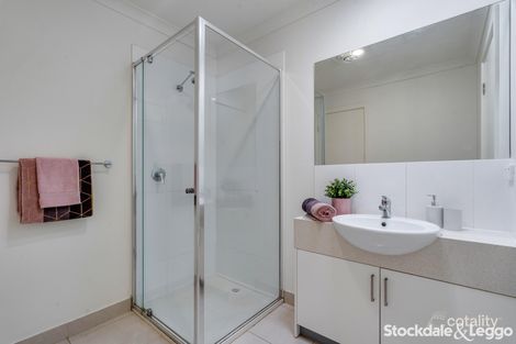 Property photo of 24 Penhall Drive Craigieburn VIC 3064