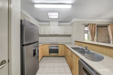 Property photo of 19 Elmhurst Crescent Flinders View QLD 4305