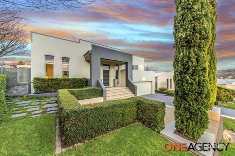 Property photo of 6 Minda Place Jerrabomberra NSW 2619