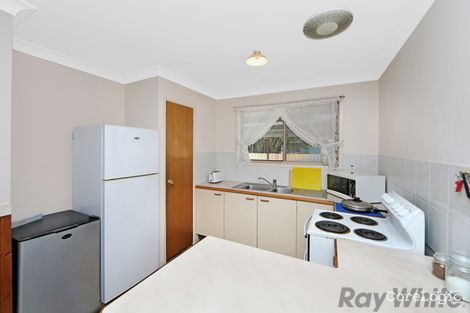 Property photo of 10 Andiah Close San Remo NSW 2262