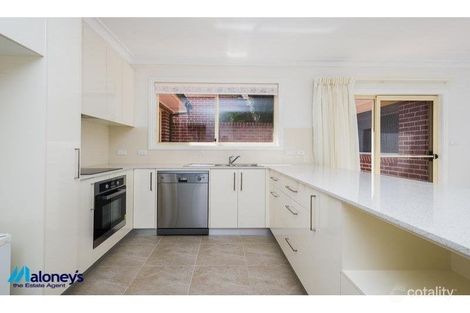 Property photo of 11 Bee Place Isaacs ACT 2607