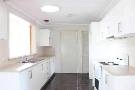 Property photo of 14 Burradoo Road Lansvale NSW 2166