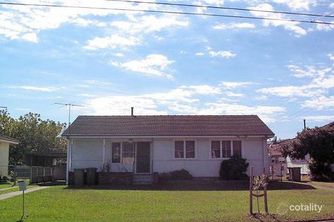 5 Montrose Ave, Fairfield East, NSW 2165