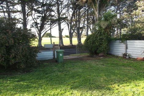 Property photo of 5 Stuart Street San Remo VIC 3925