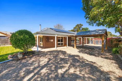 12 Fitzroy St, Stratford, VIC 3862