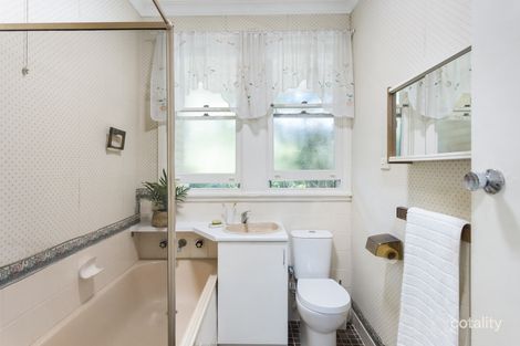 Property photo of 19 Gorrell Crescent Mangerton NSW 2500