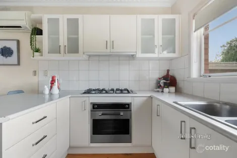 Property photo of 63 Greensborough Road Macleod VIC 3085