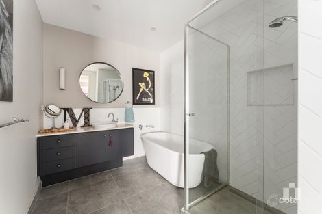 Property photo of 32 Outback Drive Doreen VIC 3754