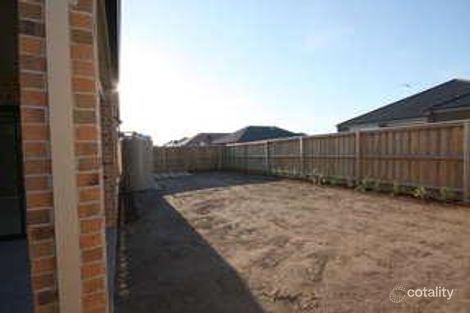 Property photo of 14 Manorwood Way Berwick VIC 3806