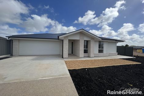 1 Maiolo Cres, Blakeview, SA 5114