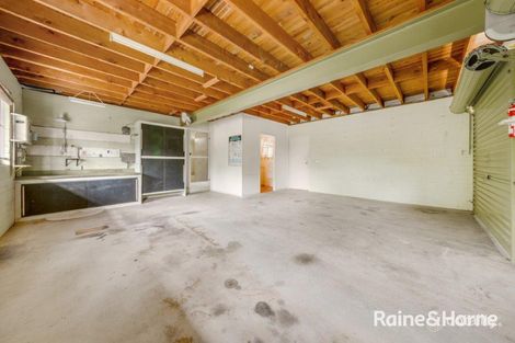 Property photo of 4 Gum Court New Auckland QLD 4680