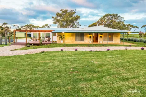 1950 Flinders Hwy, Coomunga, SA 5607